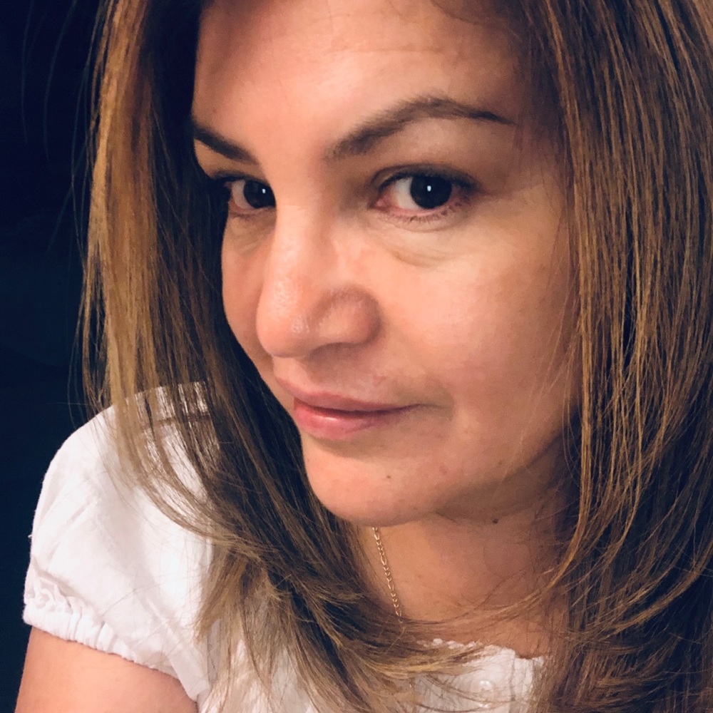 Meet your Posher, Laura